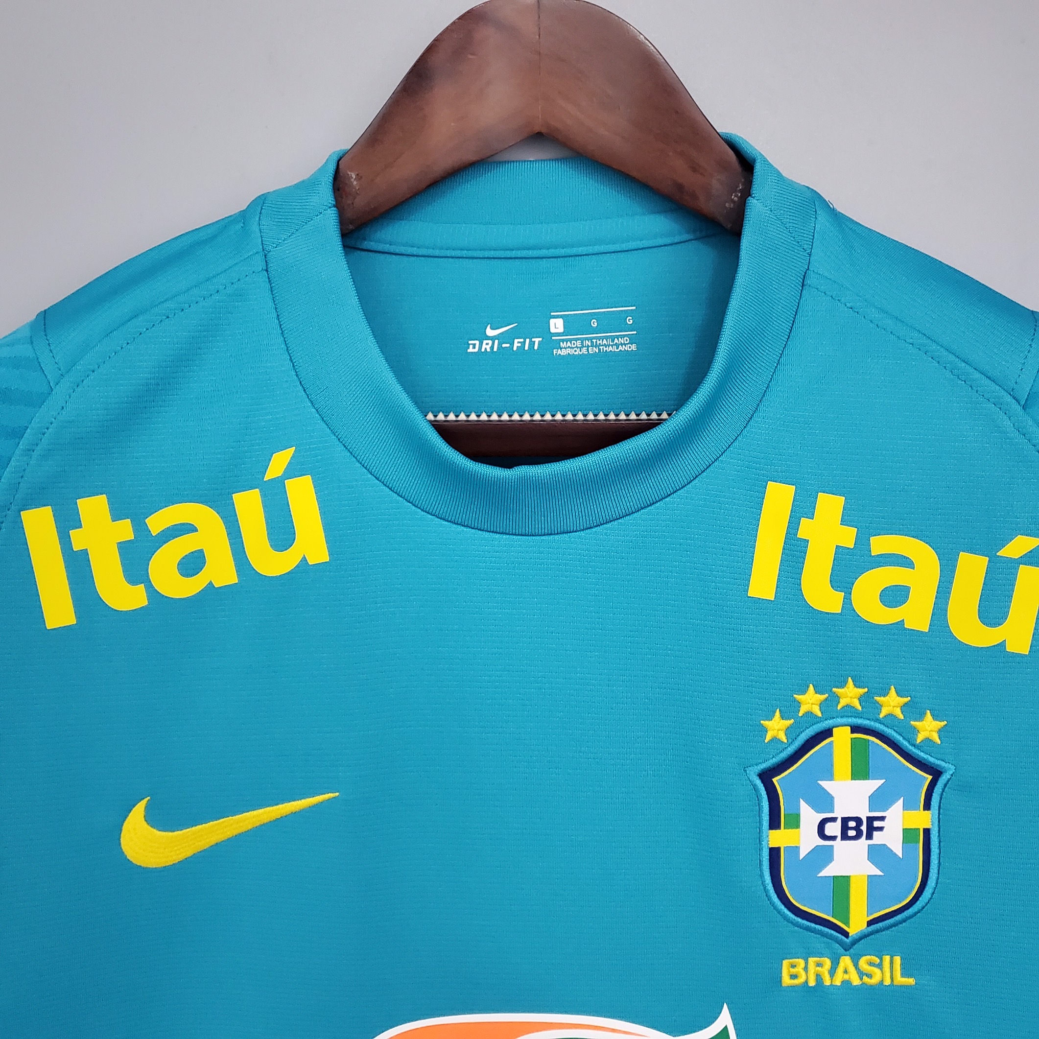 Camisa Brasil Viagem 2021/22 – Torcedor Fanático Store